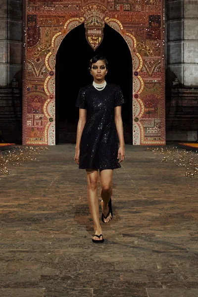 Look 26